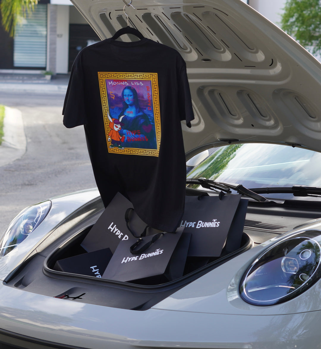 Modern Lisa T-Shirt